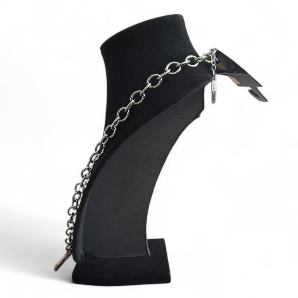 Simply Vera Vera Wang Black Tone Pink Rhinestone Padlock Chain Necklace - Picture 2 of 3